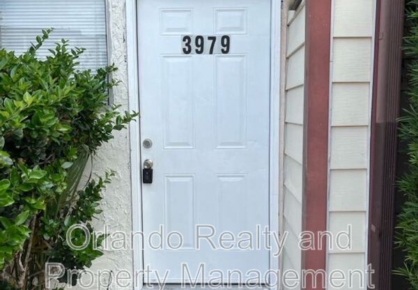 3979 Crayrich Cir Unit C-2