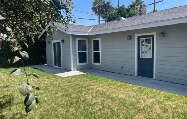 **BELLFLOWER 2BR REAR HOUSE**  **NEWER CONSTRUCTION**