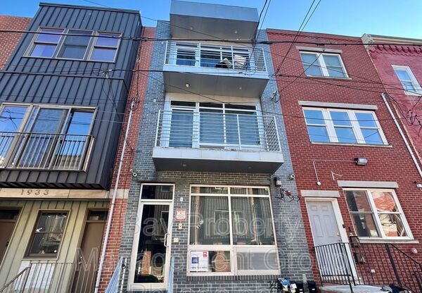 1946 N GRATZ ST
