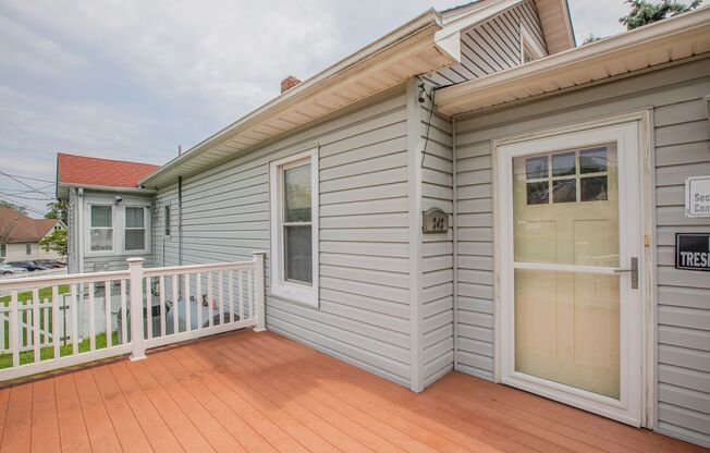 Lovely 3 BR/3 BA Single-Family Home in Baltimore!