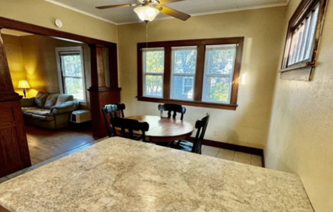 3 beds, 1 bath, $1,200