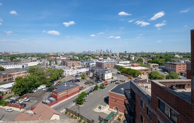 2 beds, 1.5 baths, 820 sqft, $2,900, Unit 217