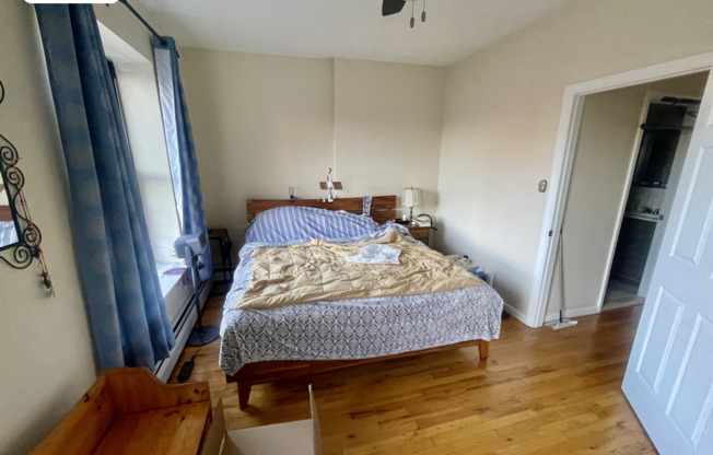 25 E 126 ST