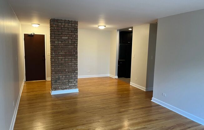 1 bed, 1 bath, $1,650, Unit 303