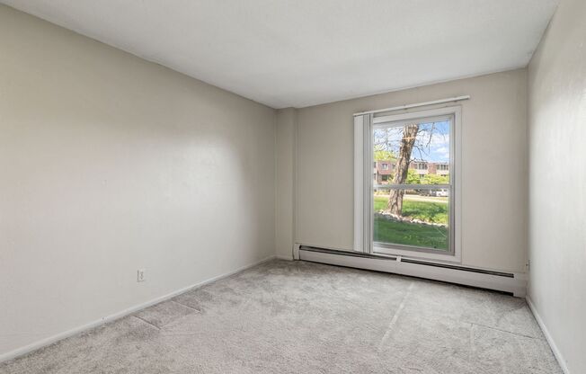 1 bed, 1 bath, 725 sqft, $1,200