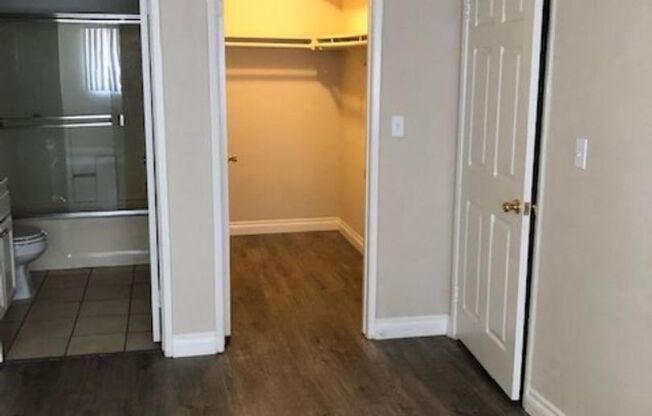 3 beds, 2 baths, 1,000 sqft, $2,650, Unit 05