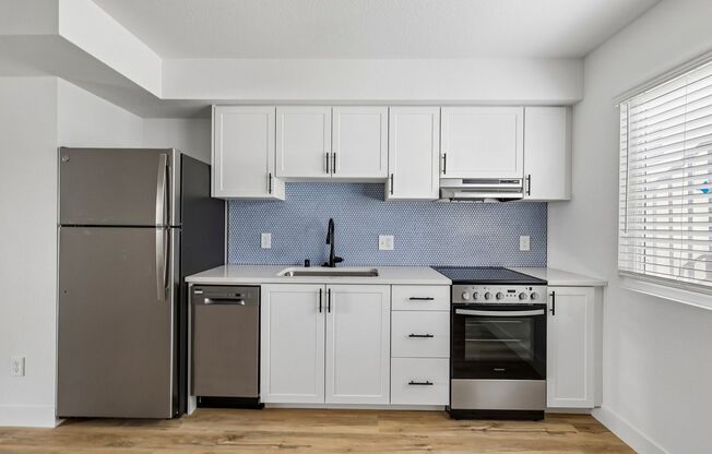 1 bed, 1 bath, 530 sqft, $2,345, Unit 27