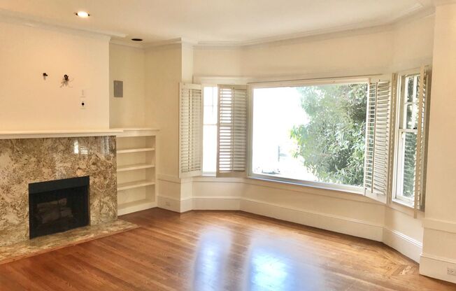 Beautiful 3Br+/2.5Ba Sea Cliff Edwardian Home w/Garden, Private roof deck w/ GG Bridge View! - PROGRESSIVE
