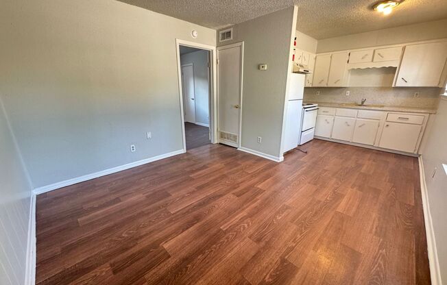 1 bed, 1 bath, 505 sqft, $525, Unit Unit 01