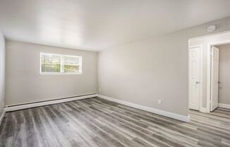 2 beds, 1 bath, $850, Unit C3