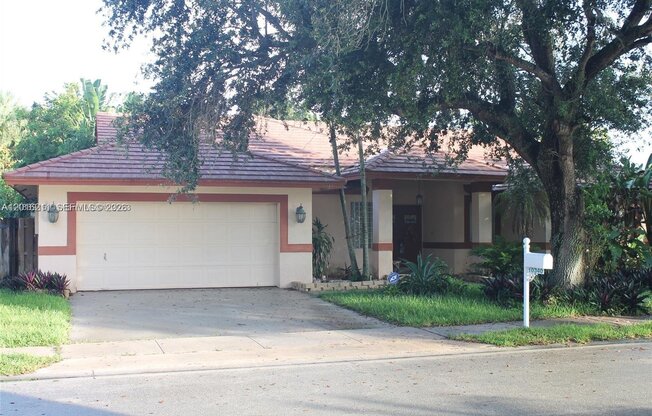 10340 SW 15 ST