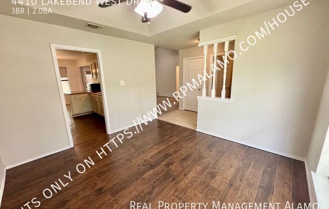4410 LAKEBEND W DR