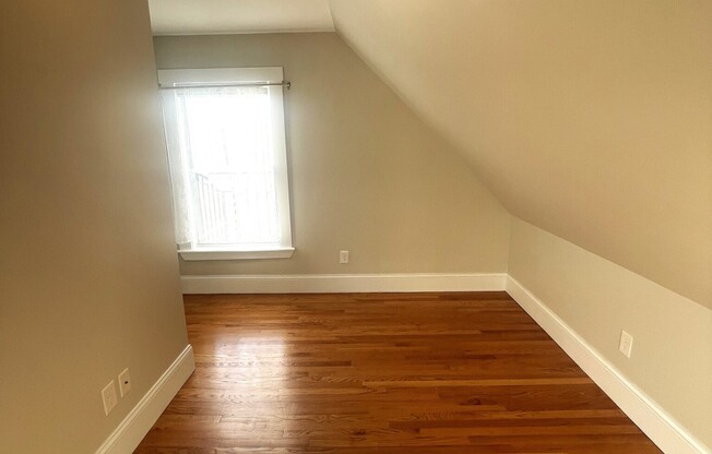 22 Mansfield St Apt 1