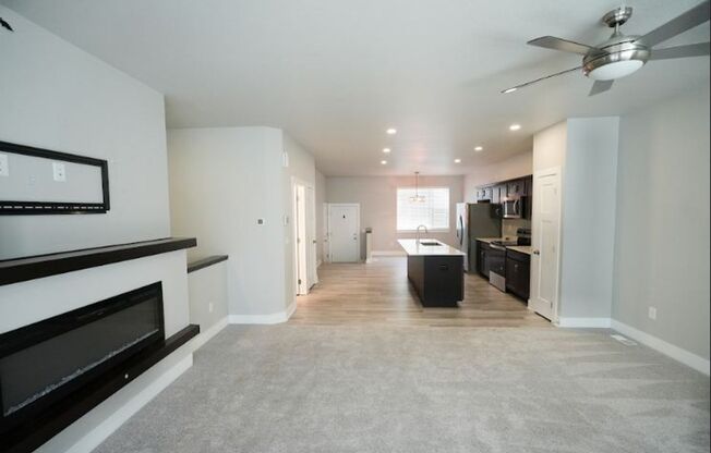 Modern 3-Bedroom Ranch in Grimes – Available June!