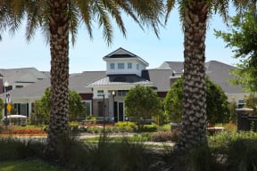 Professionally maintained grounds | Village at Terra Bella