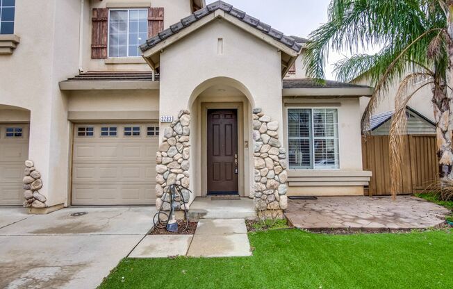 Stunning Fully Remodeled 3-Bedroom House