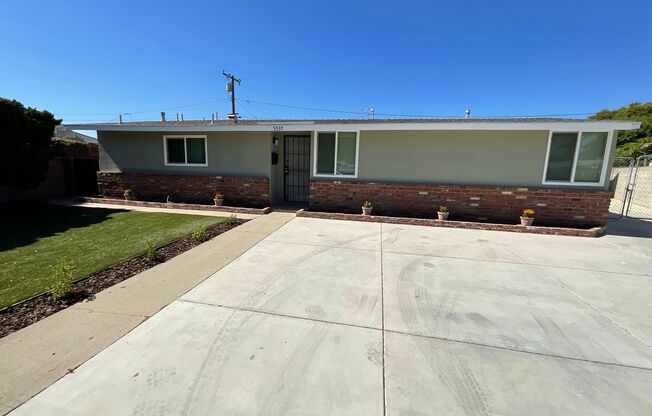 Cul-De-Sac: 4 Bedroom 2 Bath Home,