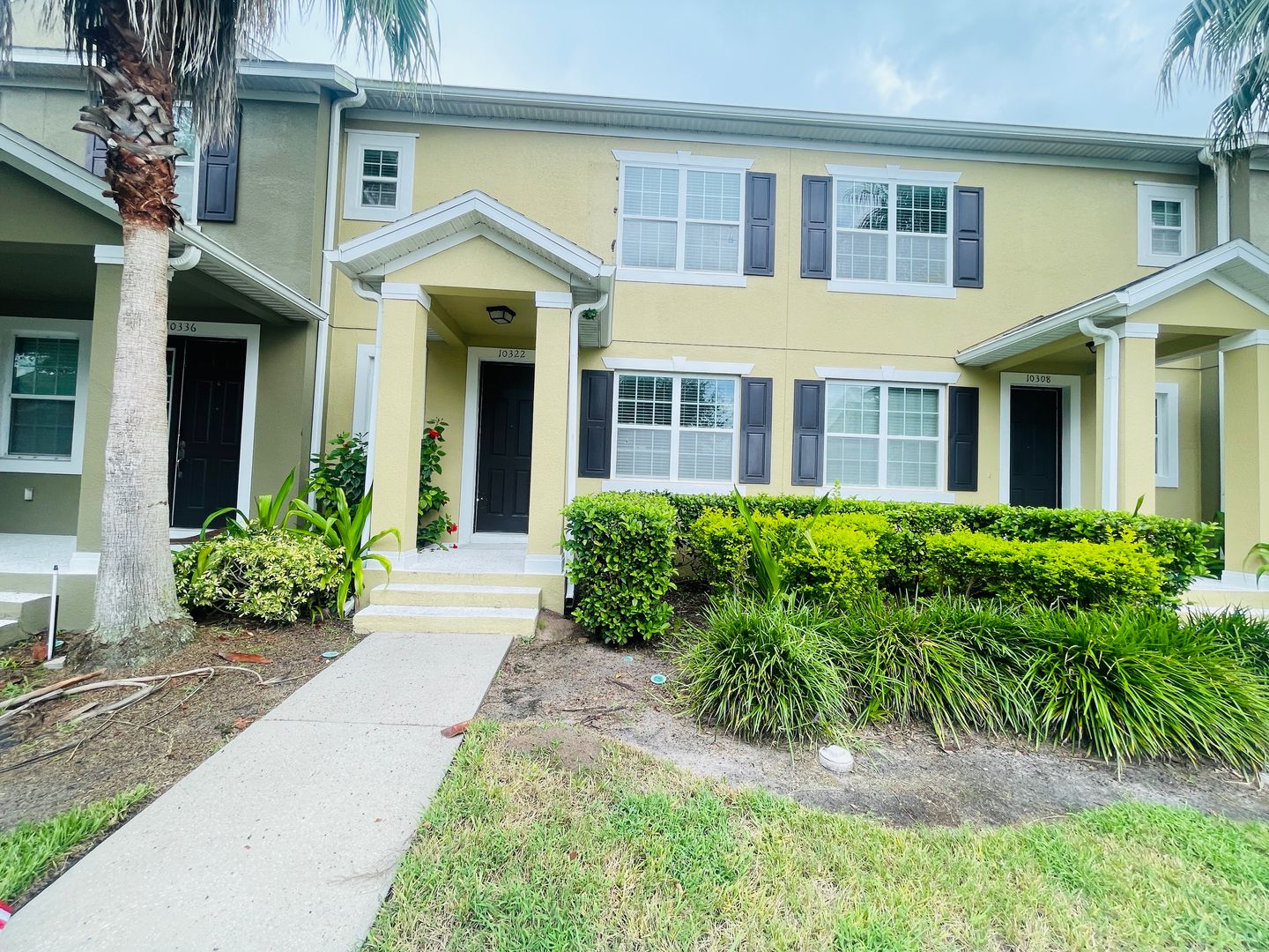 Water's Edge-10322 Hartford Maroon Dr Orlando FL 32827