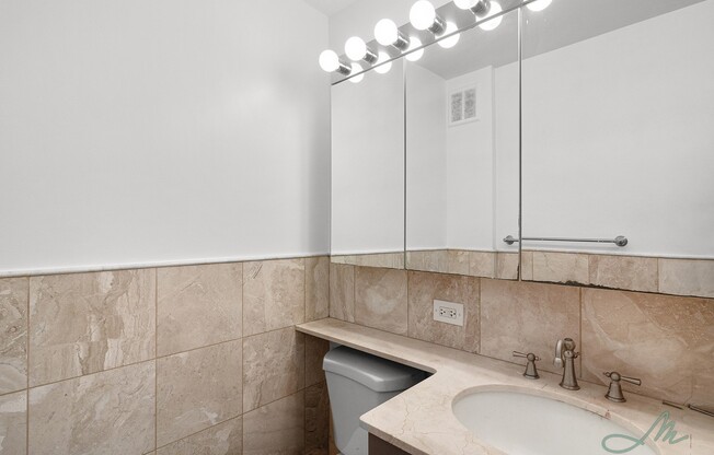 2 beds, 2 baths, $6,200, Unit 29D