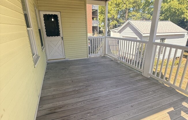 87 GLENDOWER RD