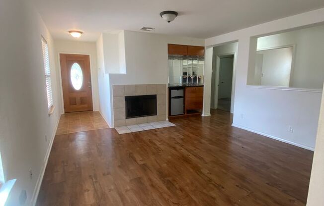 3 Bed w/ Study, 2 Bath House