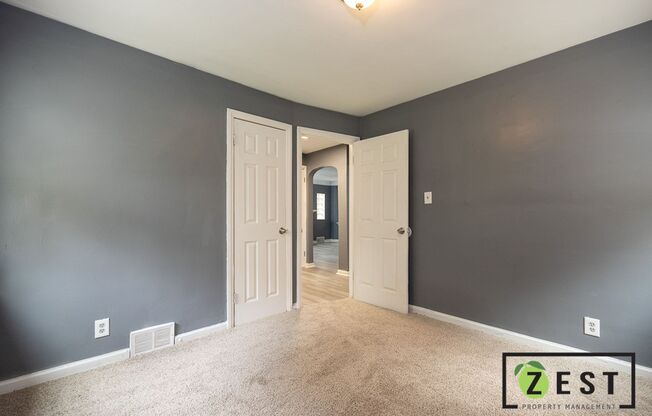 3 beds, 1 bath, $1,200