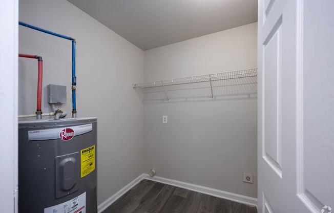 1 bed, 1 bath, 725 sqft, $1,099