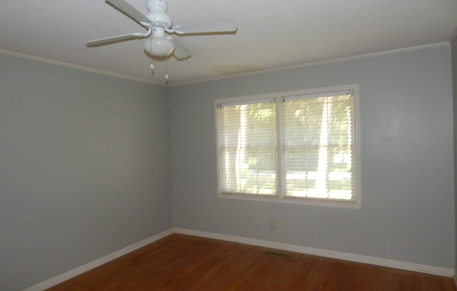 3 beds, 2 baths, $2,000