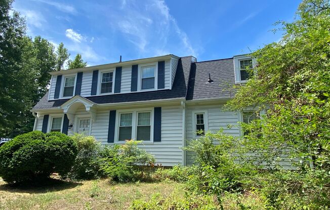 Charming 4bdrm/1.5bth Colonial Located in the West End of Henrico County!!