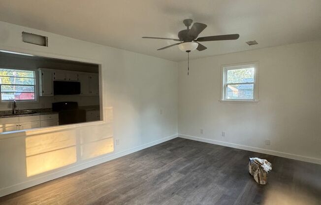 3 beds, 1 bath, $1,150