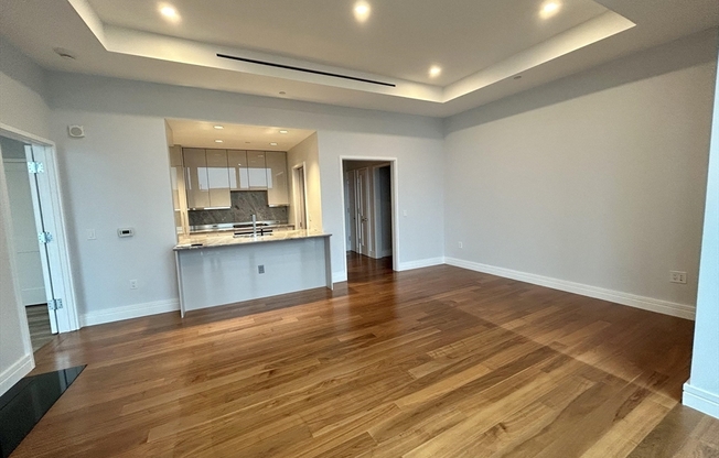2 beds, 2.5 baths, 1,363 sqft, $16,000, Unit 3108