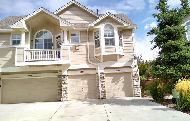 Stunning Highlands Ranch Townhome