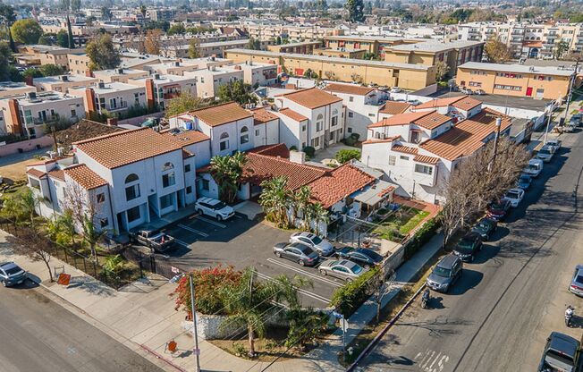 9261 Wakefield Ave.
