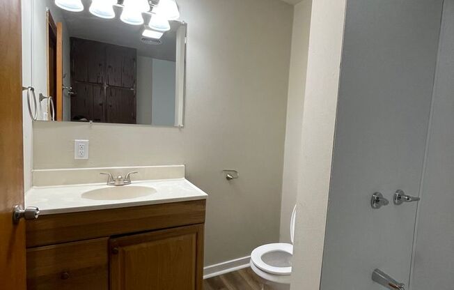 3 beds, 1 bath, $1,445