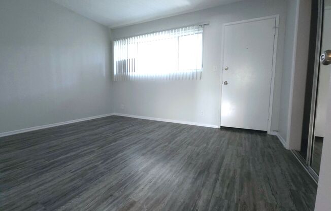 2 beds, 2.5 baths, 1,250 sqft, $2,698, Unit 15