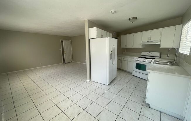 FULLY REMODELED 3 BEDROOM, 1 BATHROOM HOUSE