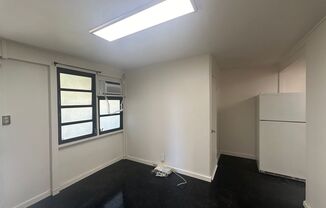 603 Isenberg / 2374 Kapiolani
