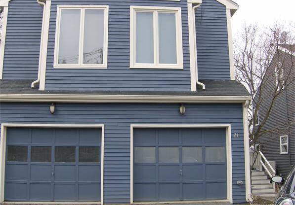21 5 AVE