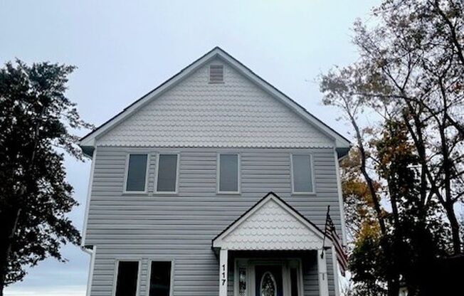 Gorgeous Water Front Home with Beach Access