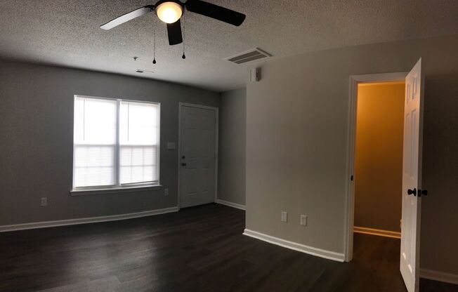 2 beds, 1.5 baths, $1,200