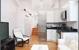 1 bed, 1 bath, 400 sqft, $2,400, Unit 415