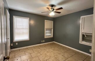 2 beds, 1 bath, $1,200