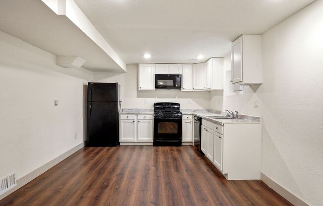 982 S Sheridan – Renovated Apartments in Denver with Modern Upgrades!