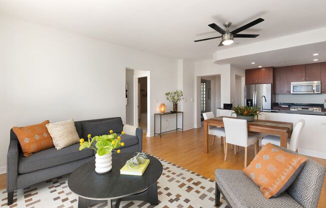 2 beds, 2 baths, $2,995, Unit #513