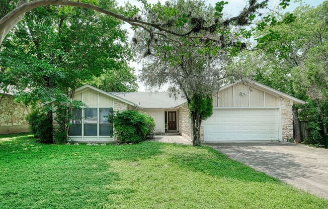 Cozy 3/2/2 home in Eanes ISD!