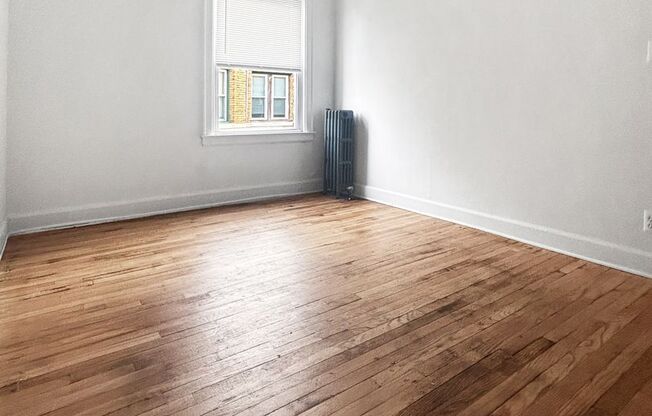 2 beds, 1 bath, 770 sqft, $1,313, Unit 402