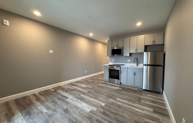 1 bed, 1 bath, 451 sqft, $2,200, Unit 311