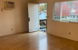 2 beds, 1 bath, 800 sqft, $1,695, Unit #3