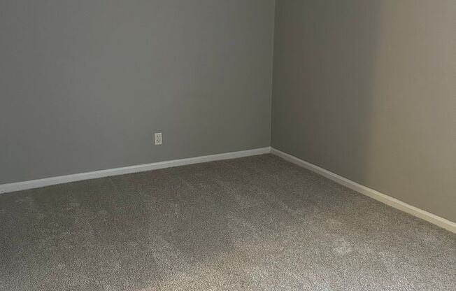 1 bed, 1 bath, 620 sqft, $925, Unit 6928-B