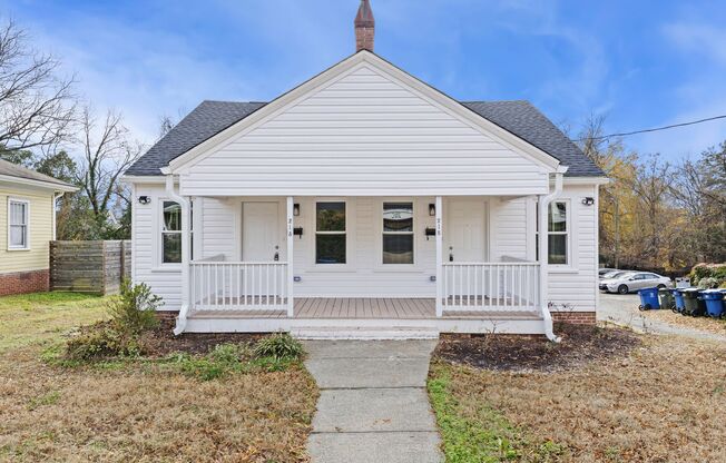 Remodeled 1930’s 2 Bed & 1 Bath Home in Downtown Durham!